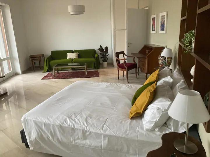 Fidias House Apartamento *